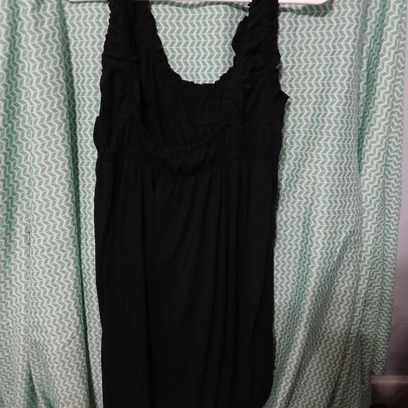 Chic Black Midi Dress - Picture 2 of 2